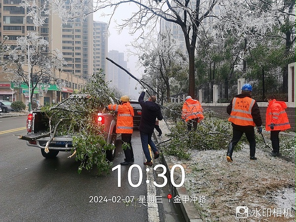 玉龙环保：清冰除雪